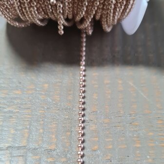 Bolletjesketting 1.5mm ros&eacute;