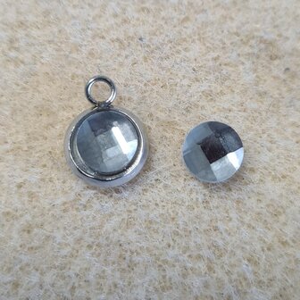 6mm Glas cabochon diamond clear