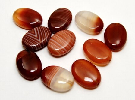 Red banded Agate puffed oval